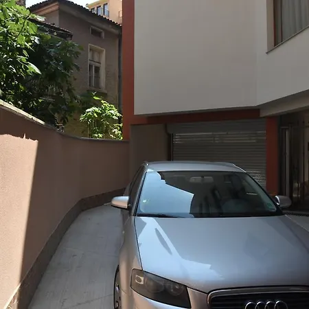 Апартаменты Apartments Plovdiv *